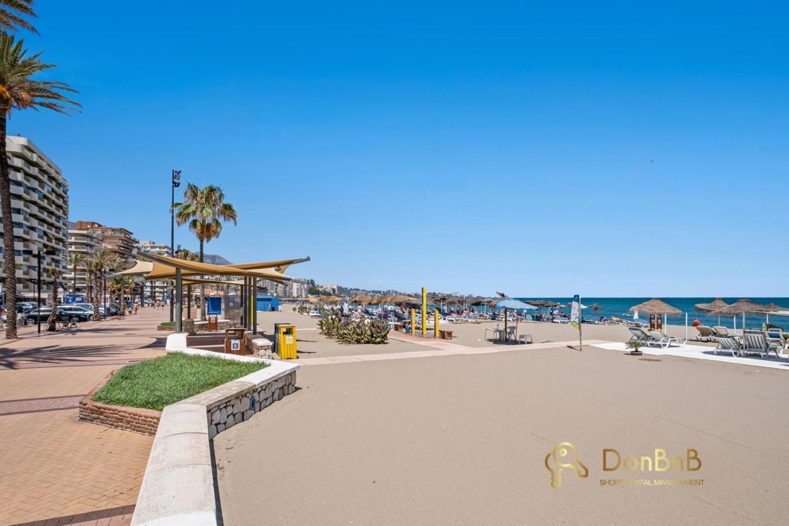 Con Parking Privado En El Paseo Maritimo De Apartahotel *
