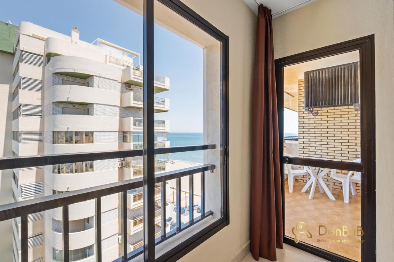 Apartahotel Con Parking Privado En El Paseo Maritimo De *