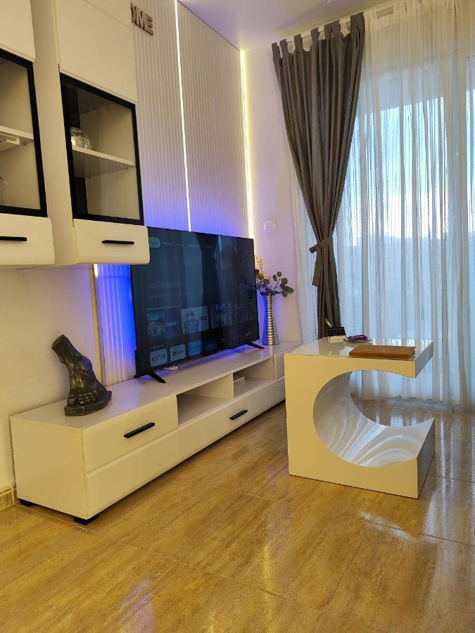 L&g49 Apartamento Con Garaje