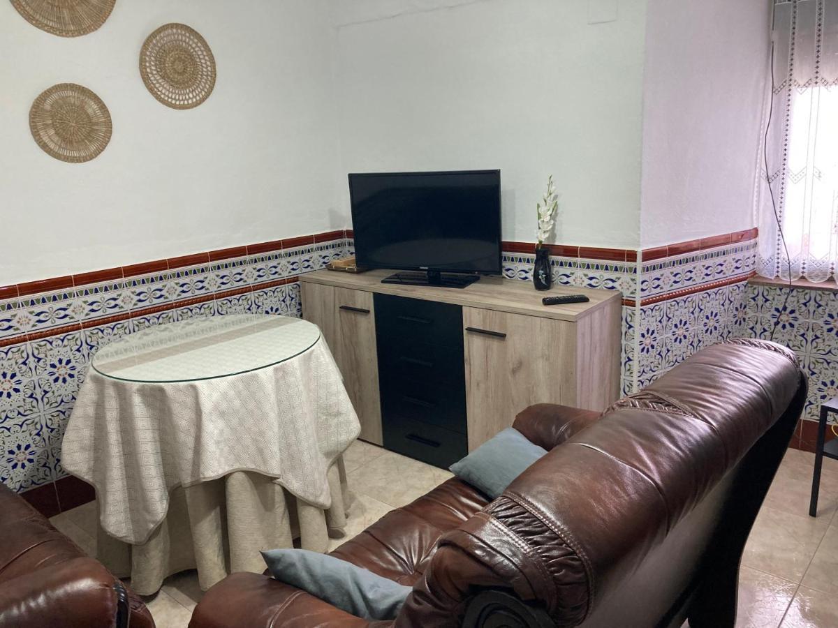 Casa Cueva Rural Estacion De Holiday home Guadix