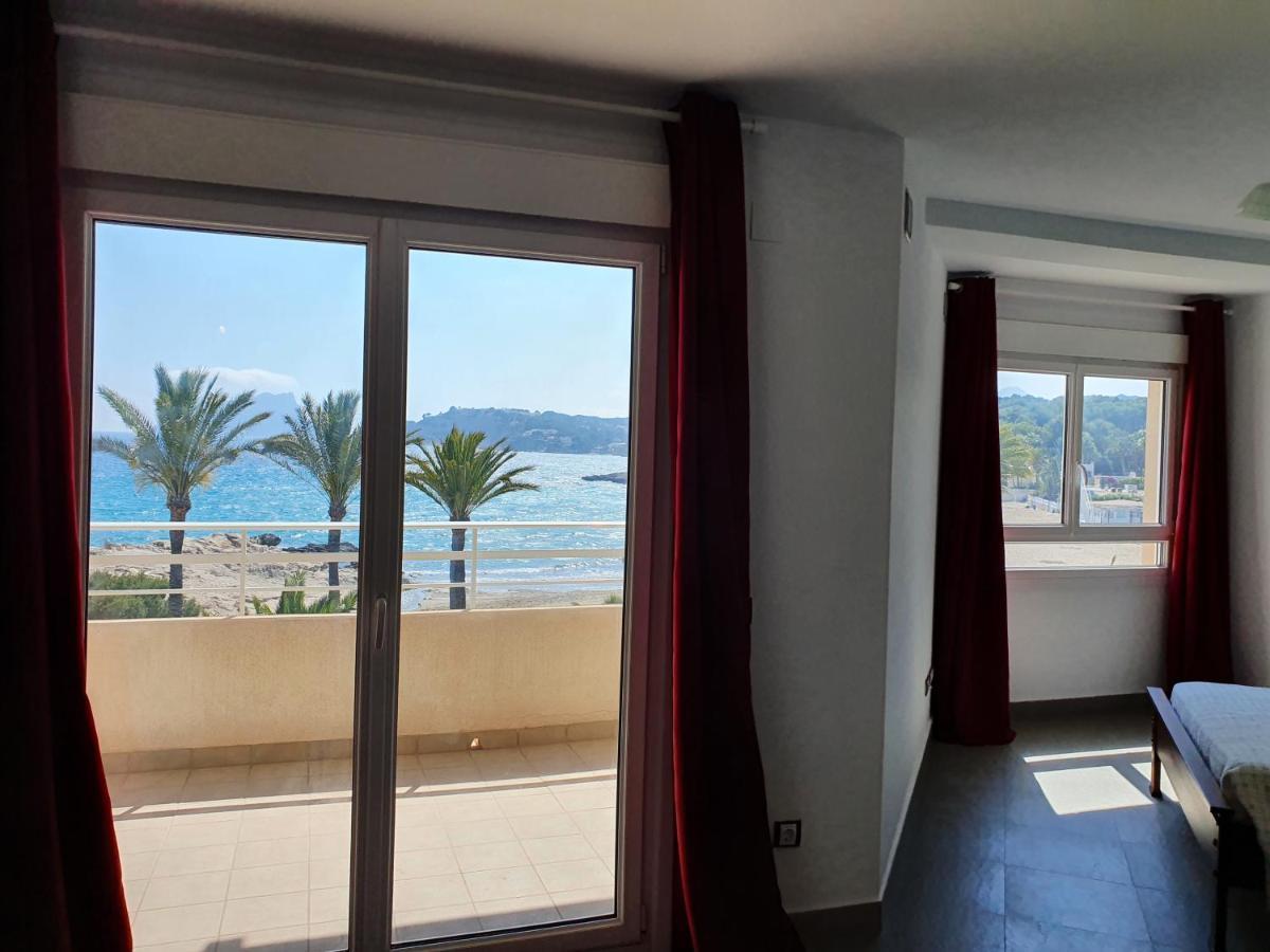 Espacioso En Primera Linea Del Mar Apartamento *