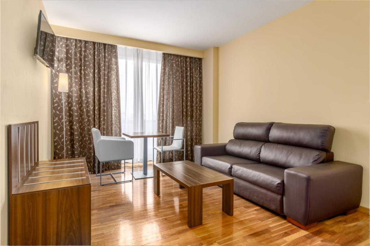 Hotel Exe Dona Carlota 4*