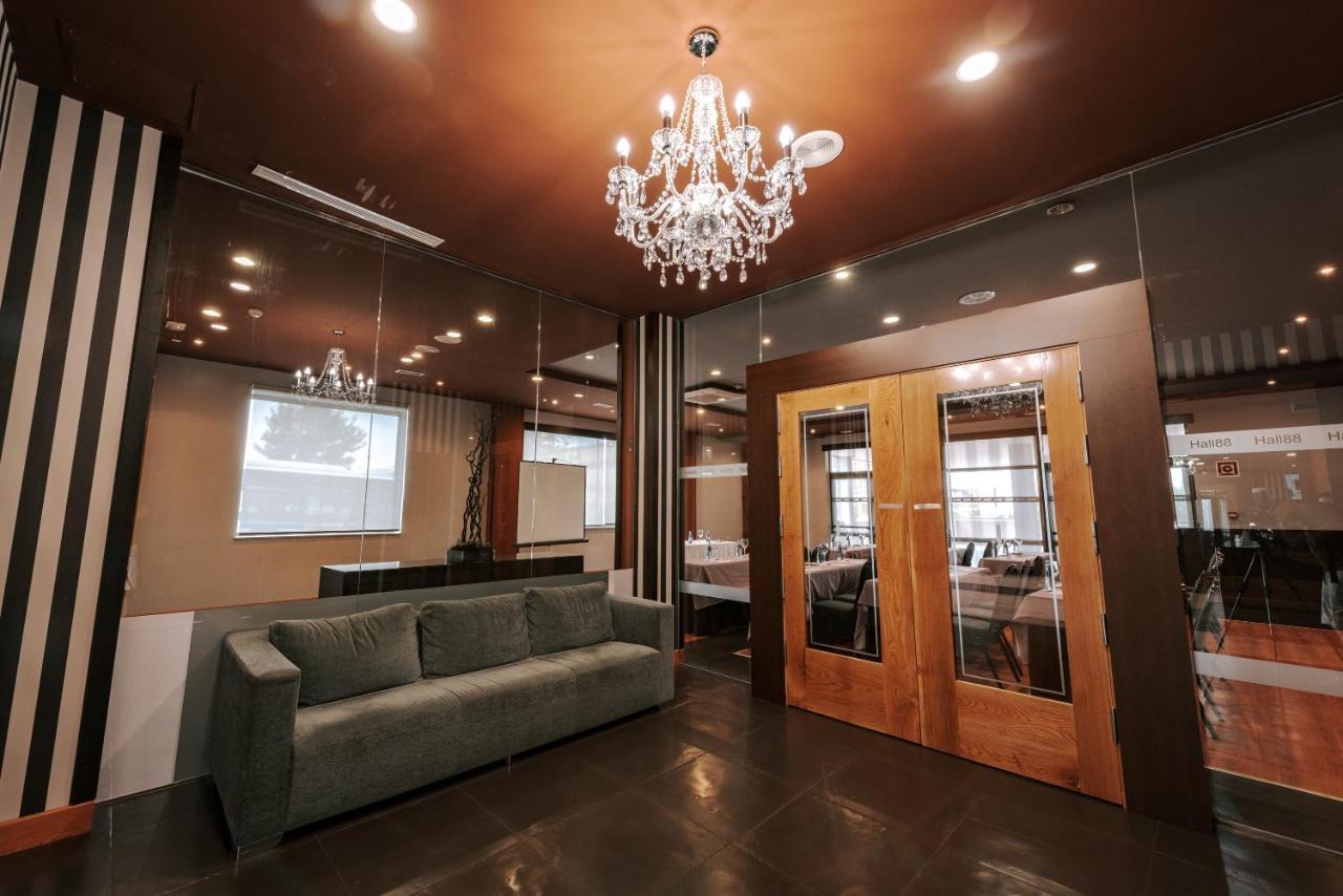 Zenit Hall 88 Apartment *