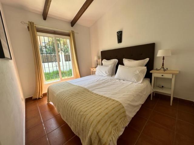 Banus Apartment *