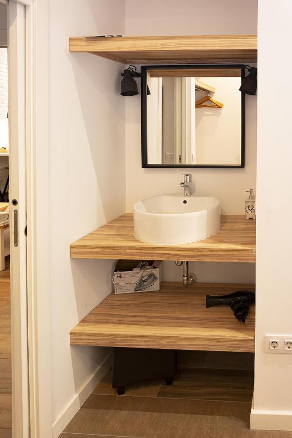 Apartsuite B&r Triana Arellano * Sevilla