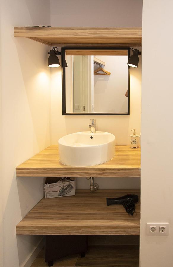 Apartamento Apartsuite B&r Triana Arellano Sevilla