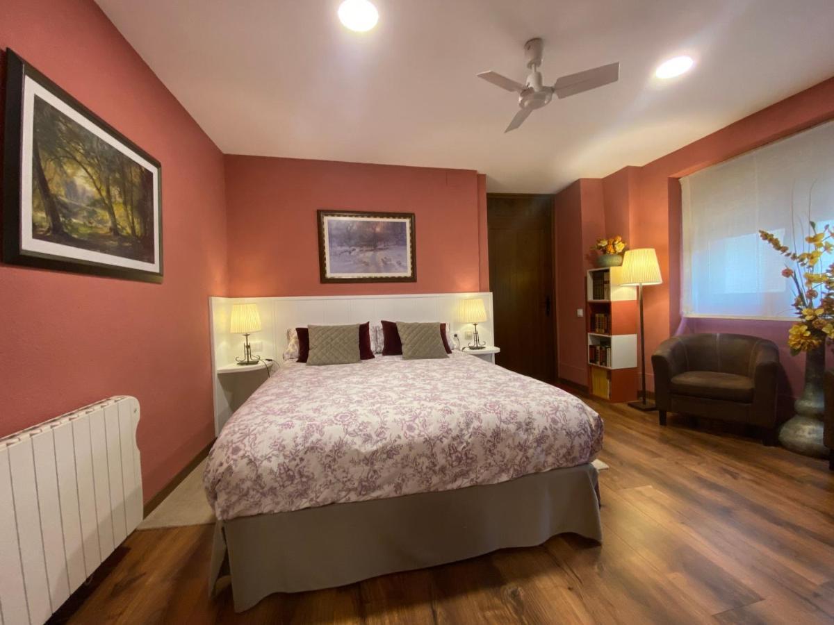 Escloper Bed and breakfast Sant Juliá de Vilatorta