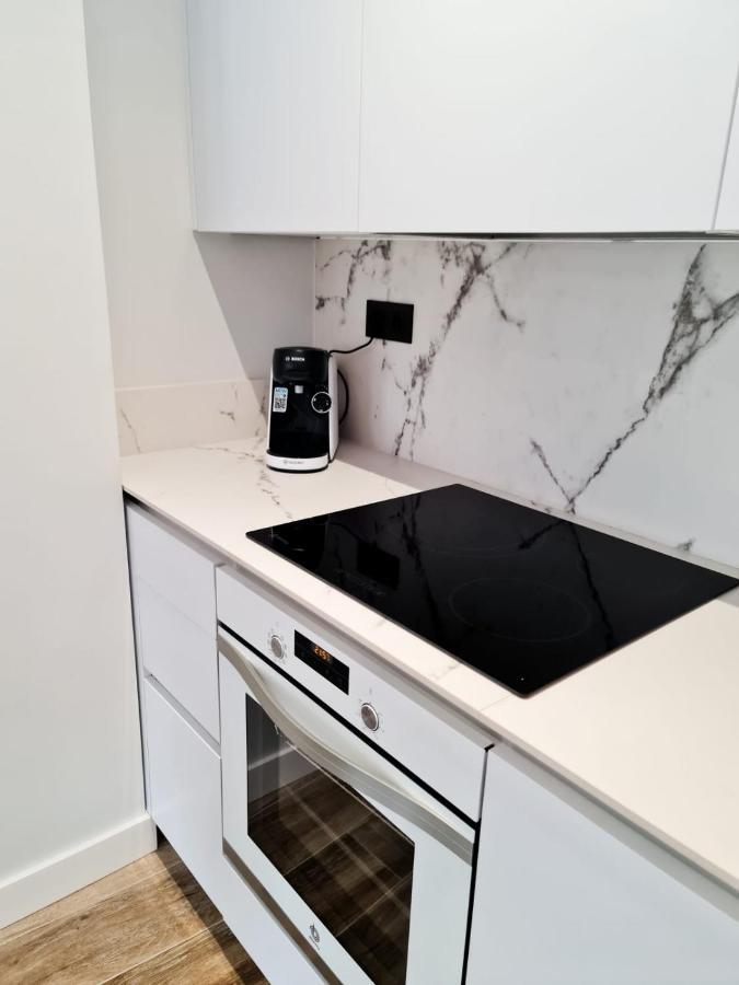 V53 Lb Apartment *