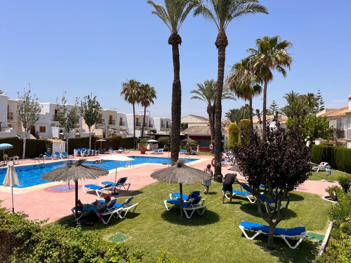 Birds Paradise Vera Coast