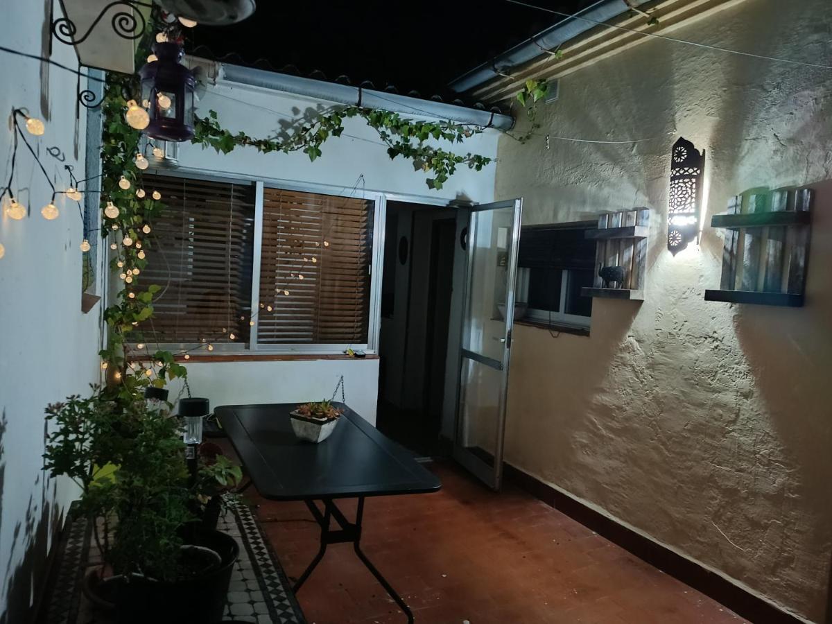Naturalia: La Casita Con Patio