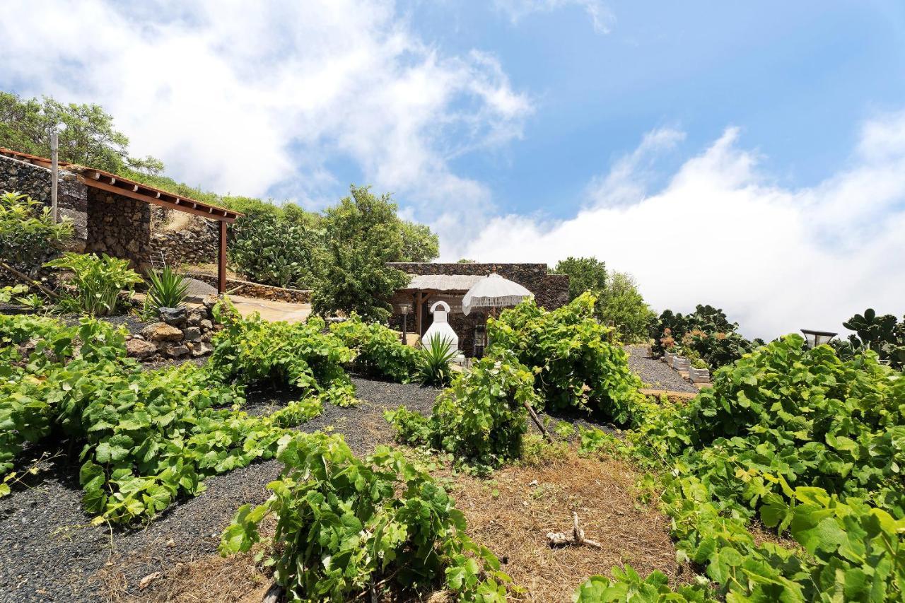 La Casa De Abajo Valverde (El Hierro)
