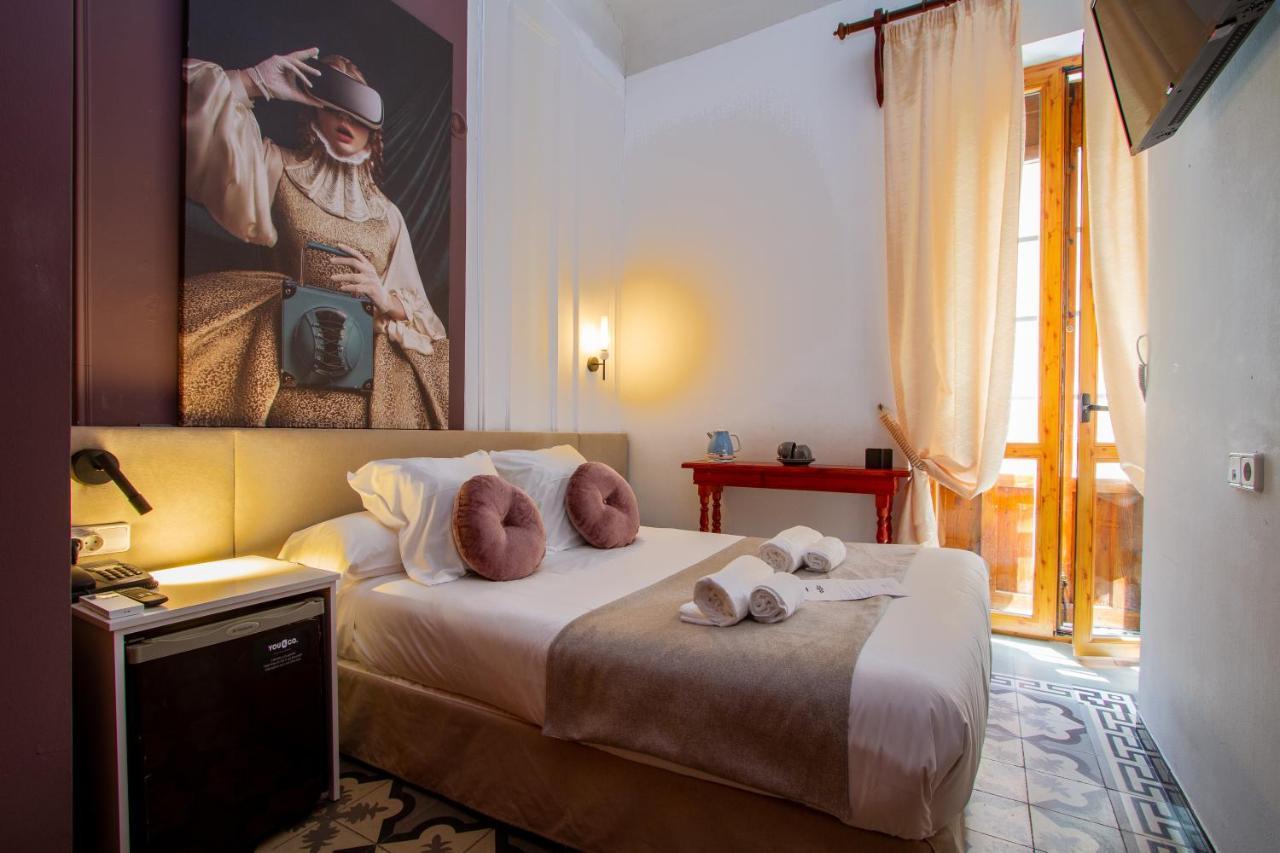 Les Monges Palace Boutique