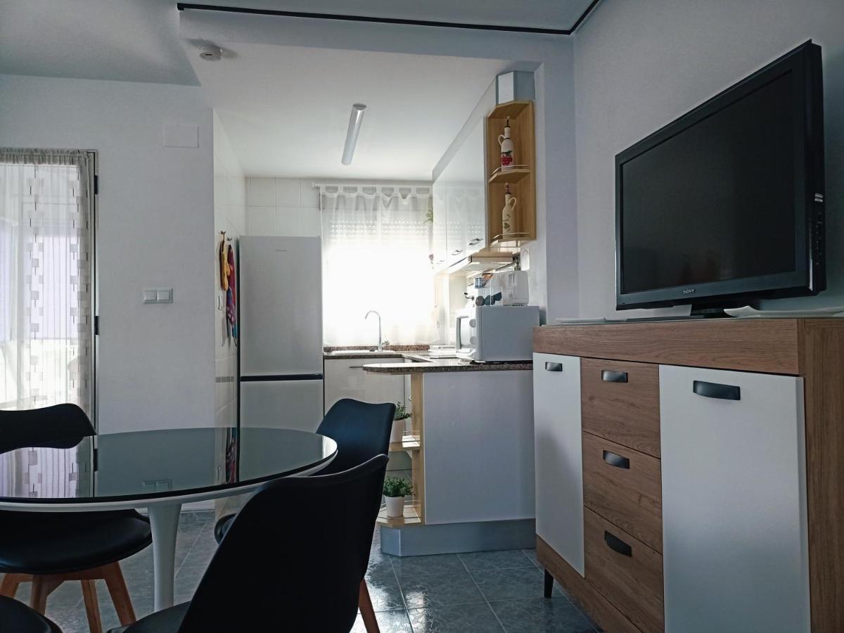 Gran Terraza Cerca Del Mar. Apartamento *