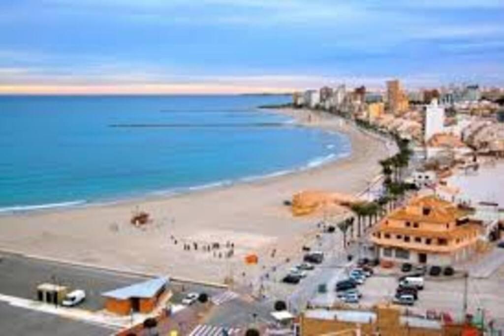 A 1 Minuto De La Playa Del Campello El Campello
