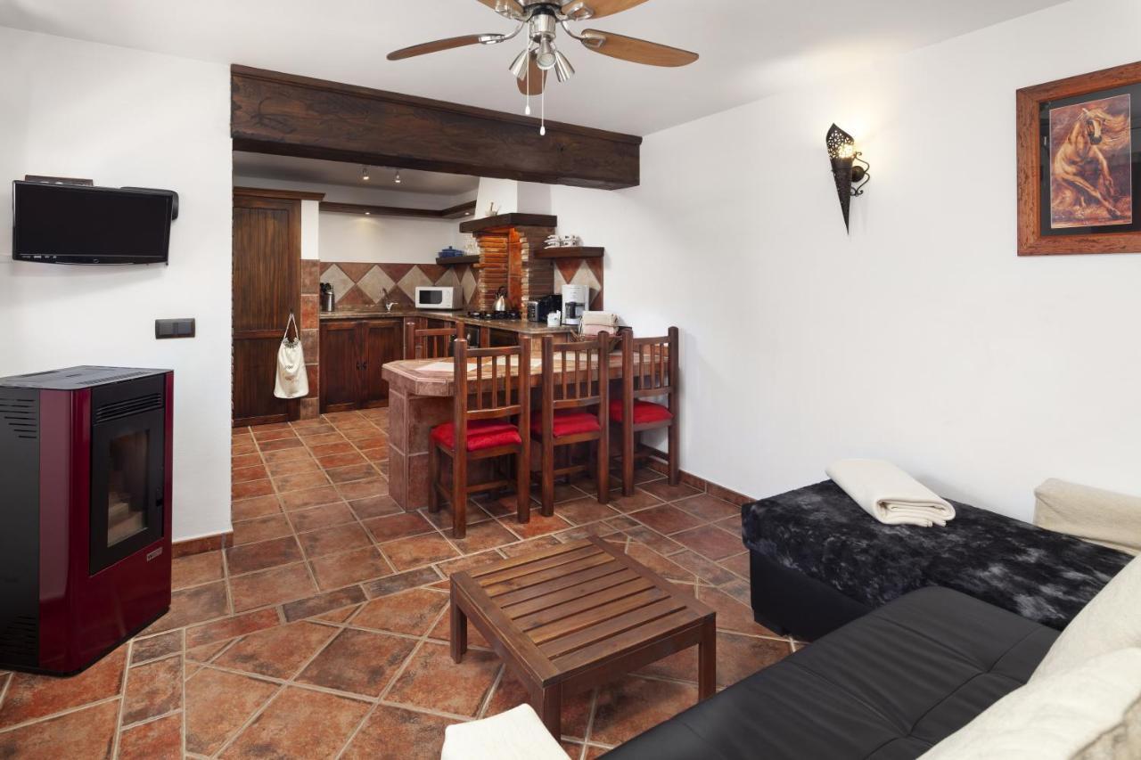 Villa Alter Real, Luxury Holiday Retreat