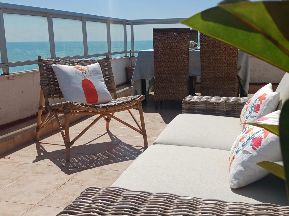 Apartamento Precioso Atico Frente Al Mar Reformado 2025