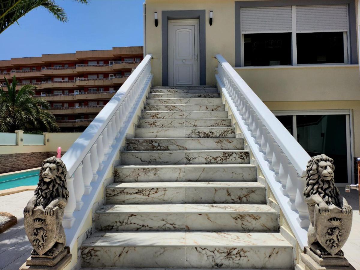 Luxury Private New 2023 Mirelle Сasa de vacaciones *