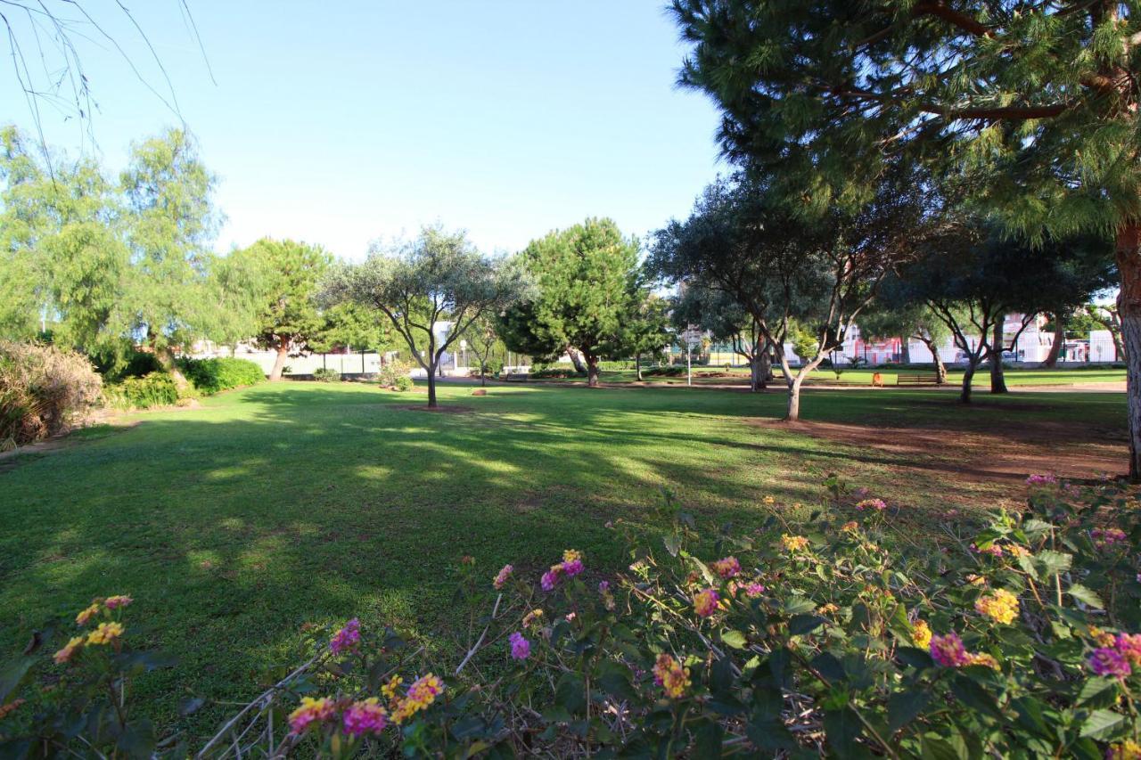 Global Properties, Con Piscina Y Terraza En Canet Playa Apartamento