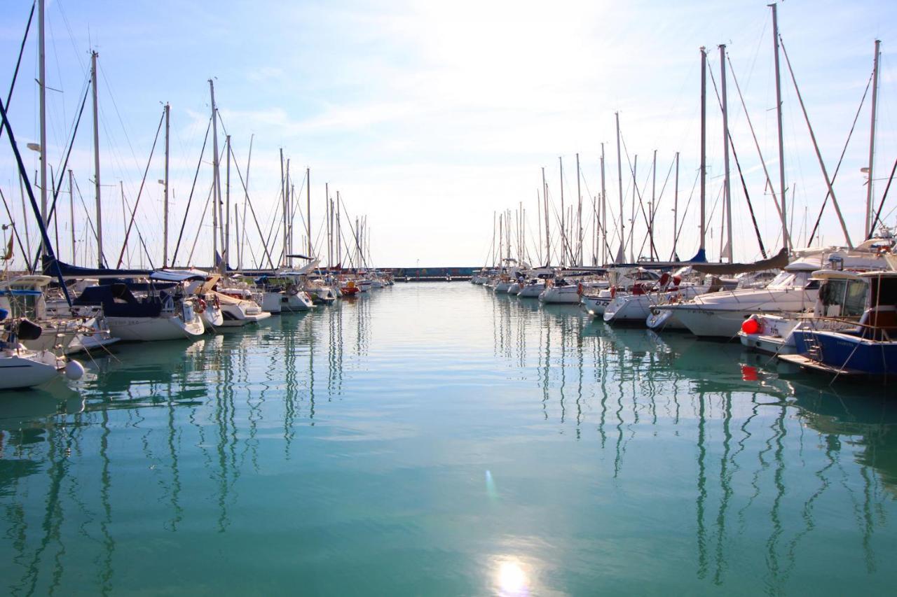 Global Properties, Con Piscina Y Terraza En Canet Playa * Canet d'En Berenguer