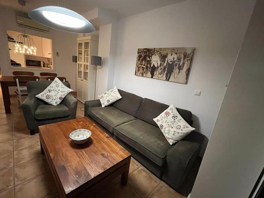 La Bicicleta, Duplex En Velez Benaudalla * Velez de Benaudalla