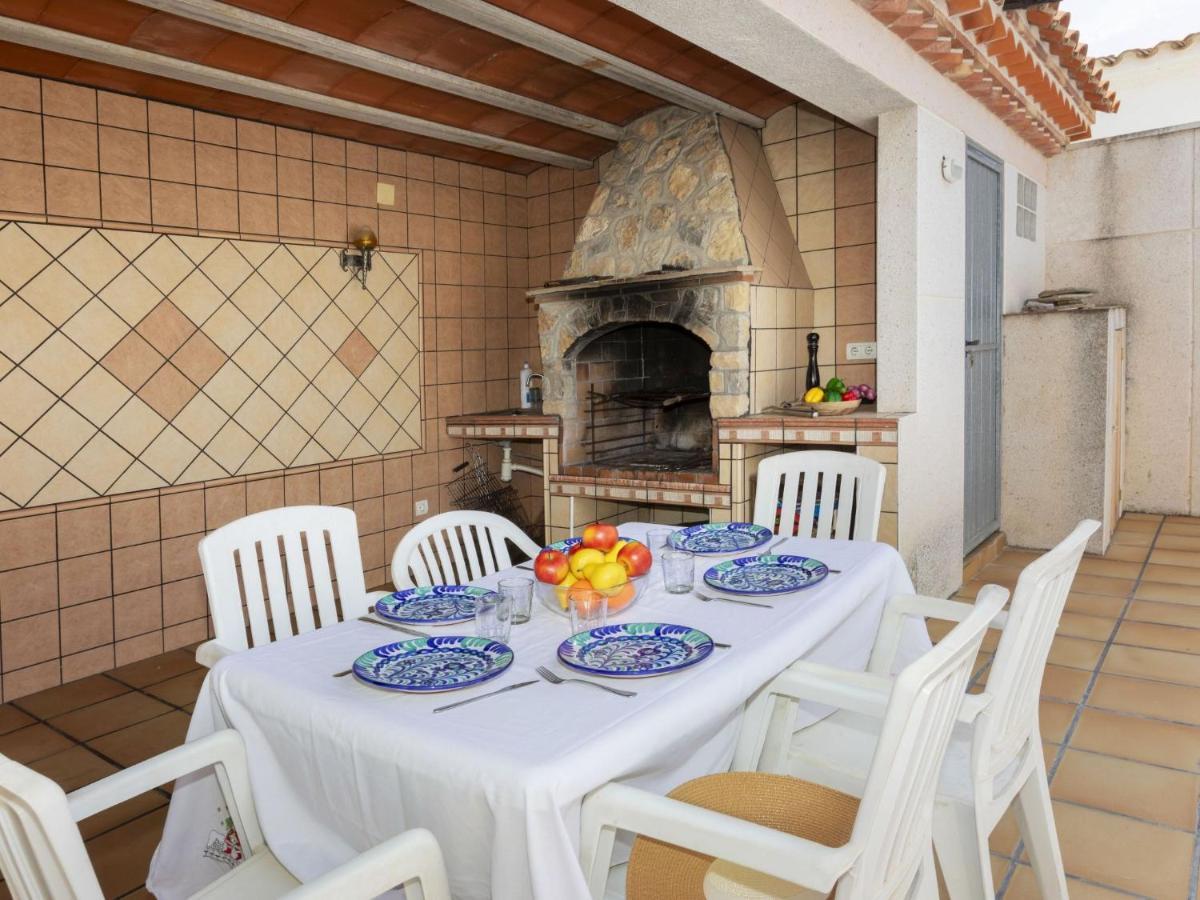 Villa Isabel By Interhome