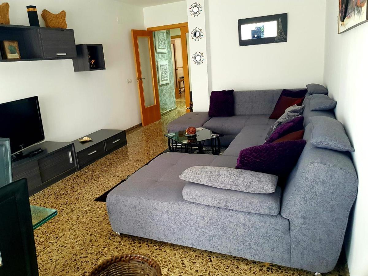 Piso Amplio De 3 Habitaciones, 2 Banos, Ascensor Y Parking Burriana