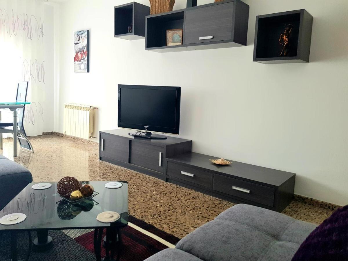 Piso Amplio De 3 Habitaciones, 2 Banos, Ascensor Y Parking Apartment Burriana