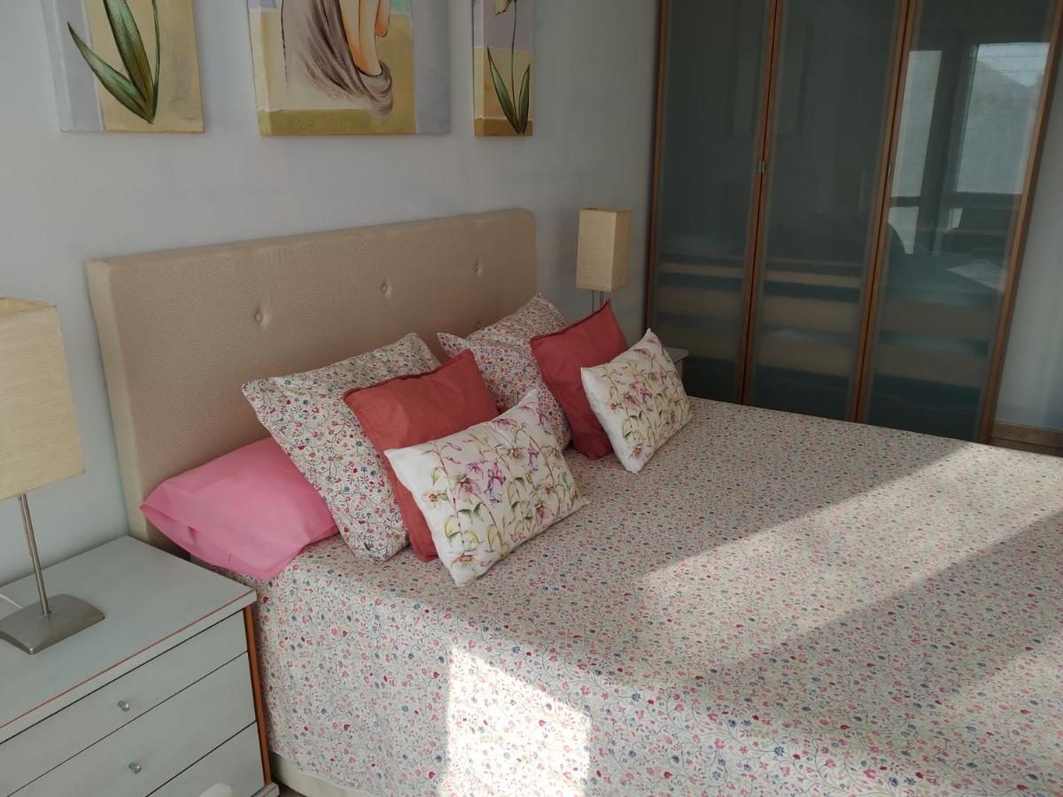 Cómodo Apt 40m Playa . Apartamento *