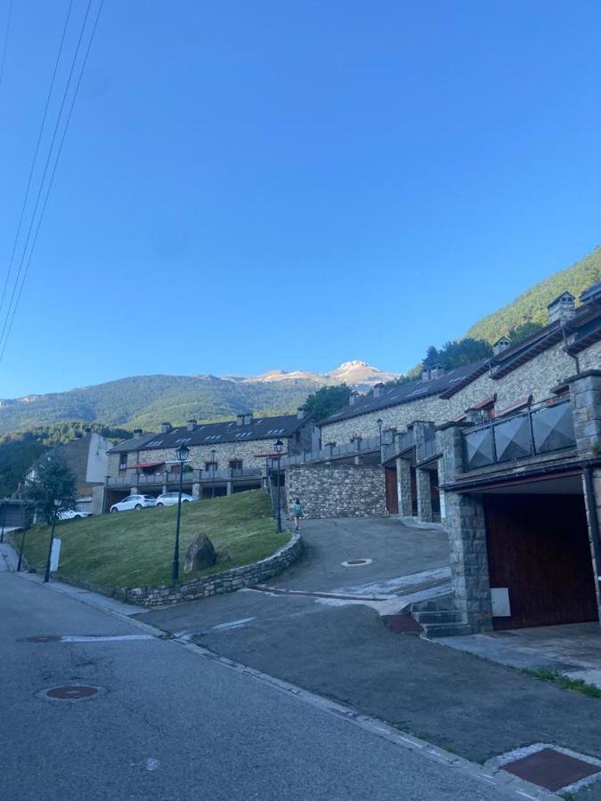 Holiday home Adosado En Con Wifi