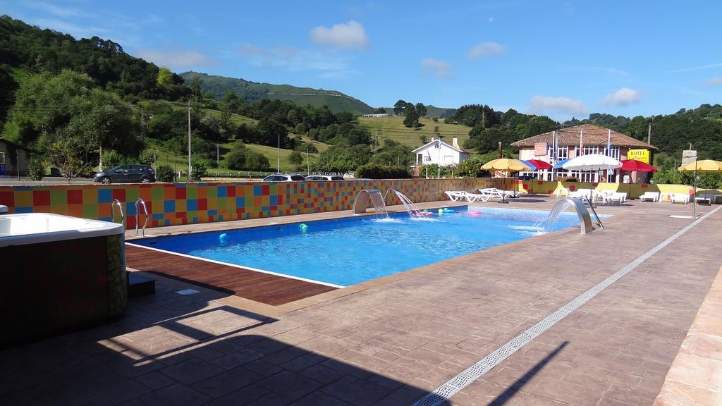 Conjunto Hotelero La Pasera Hotel 2*