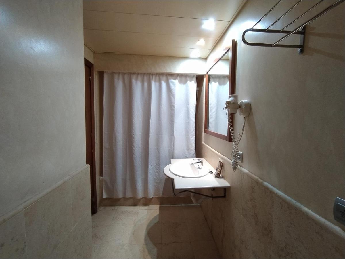 De Un Primera Planta * Ayamonte