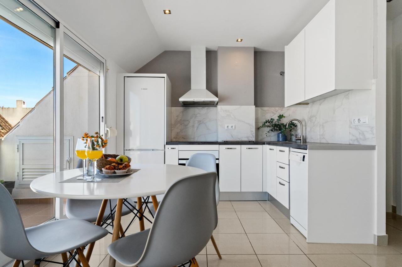Apartment Sur Atico Center