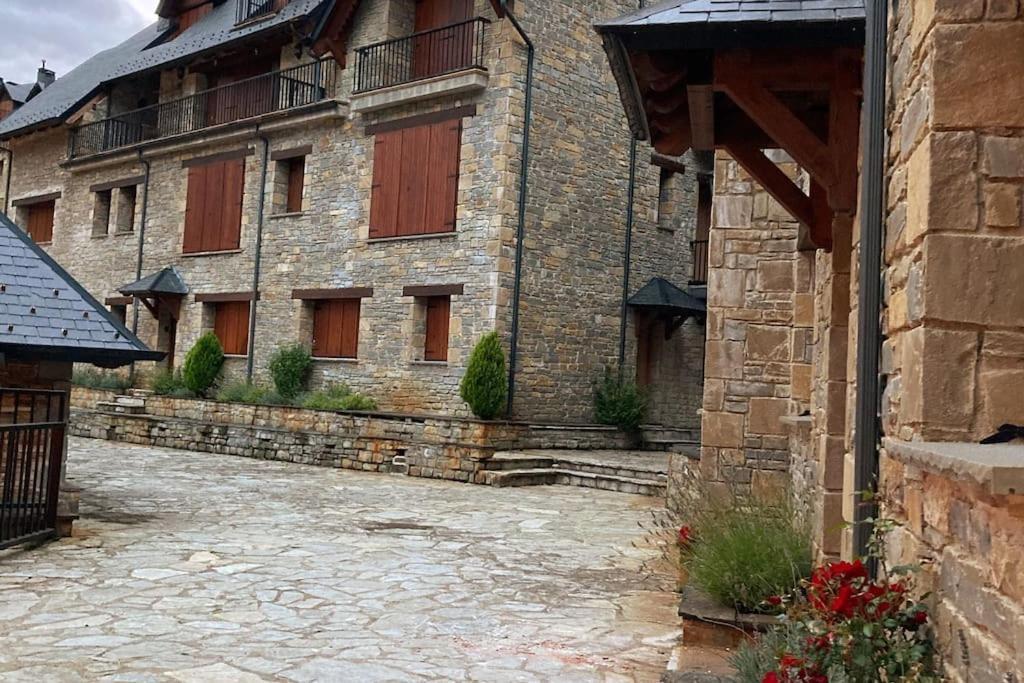 Elegante En Con Vistas Al Valle