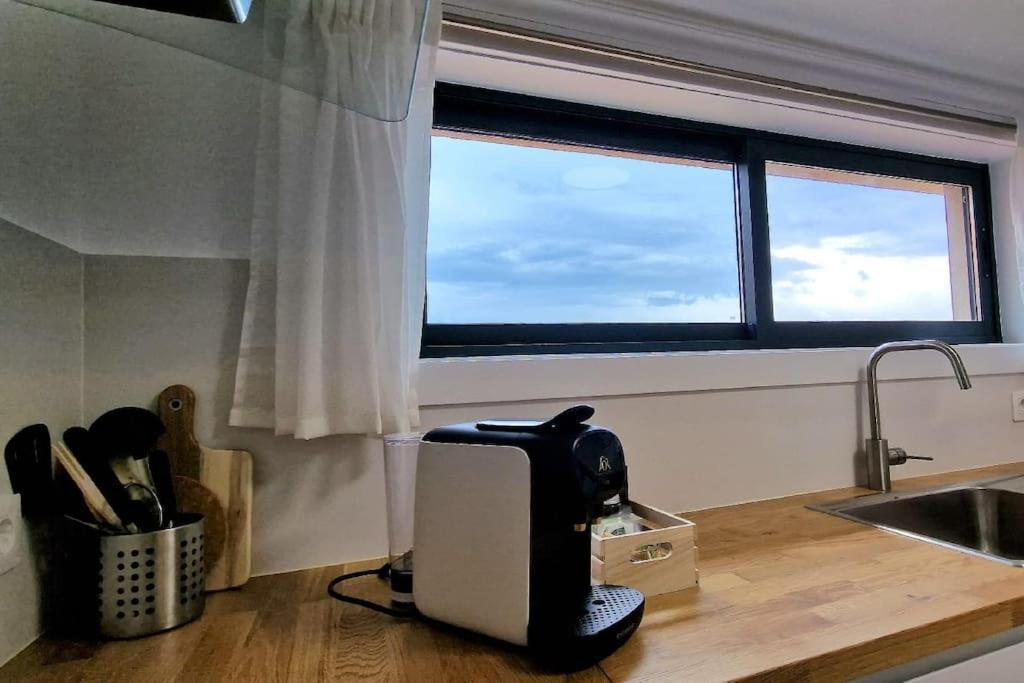 Apartamento Nuevo Con Terraza Y Plaza De Garaje *