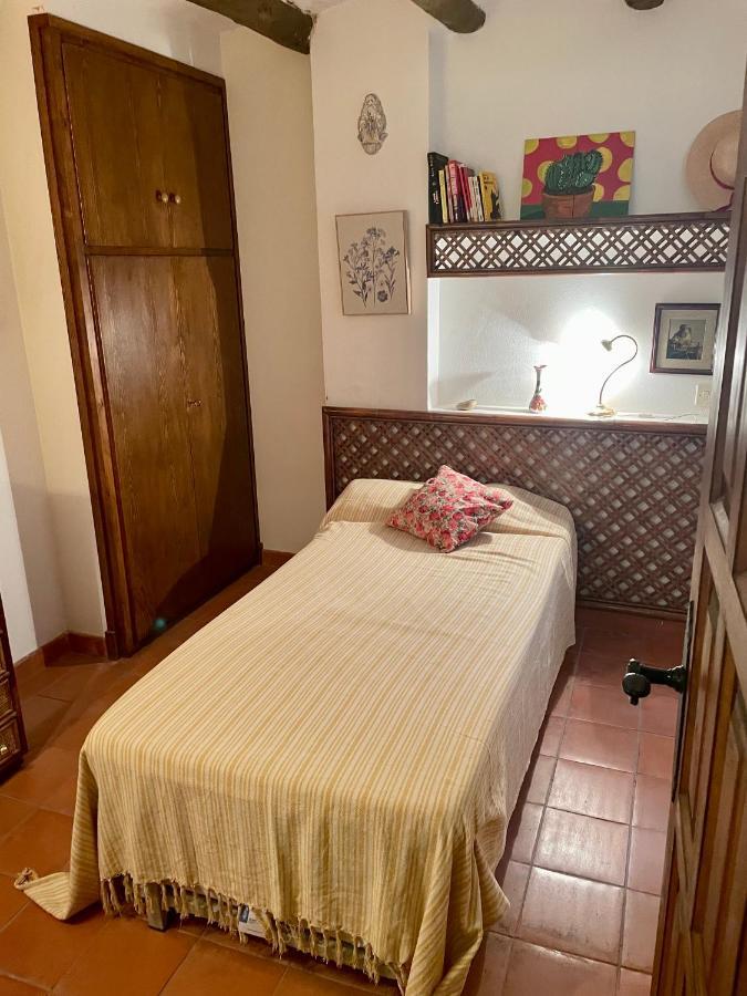 Belmonte Holiday home Belmonte de Mezquin