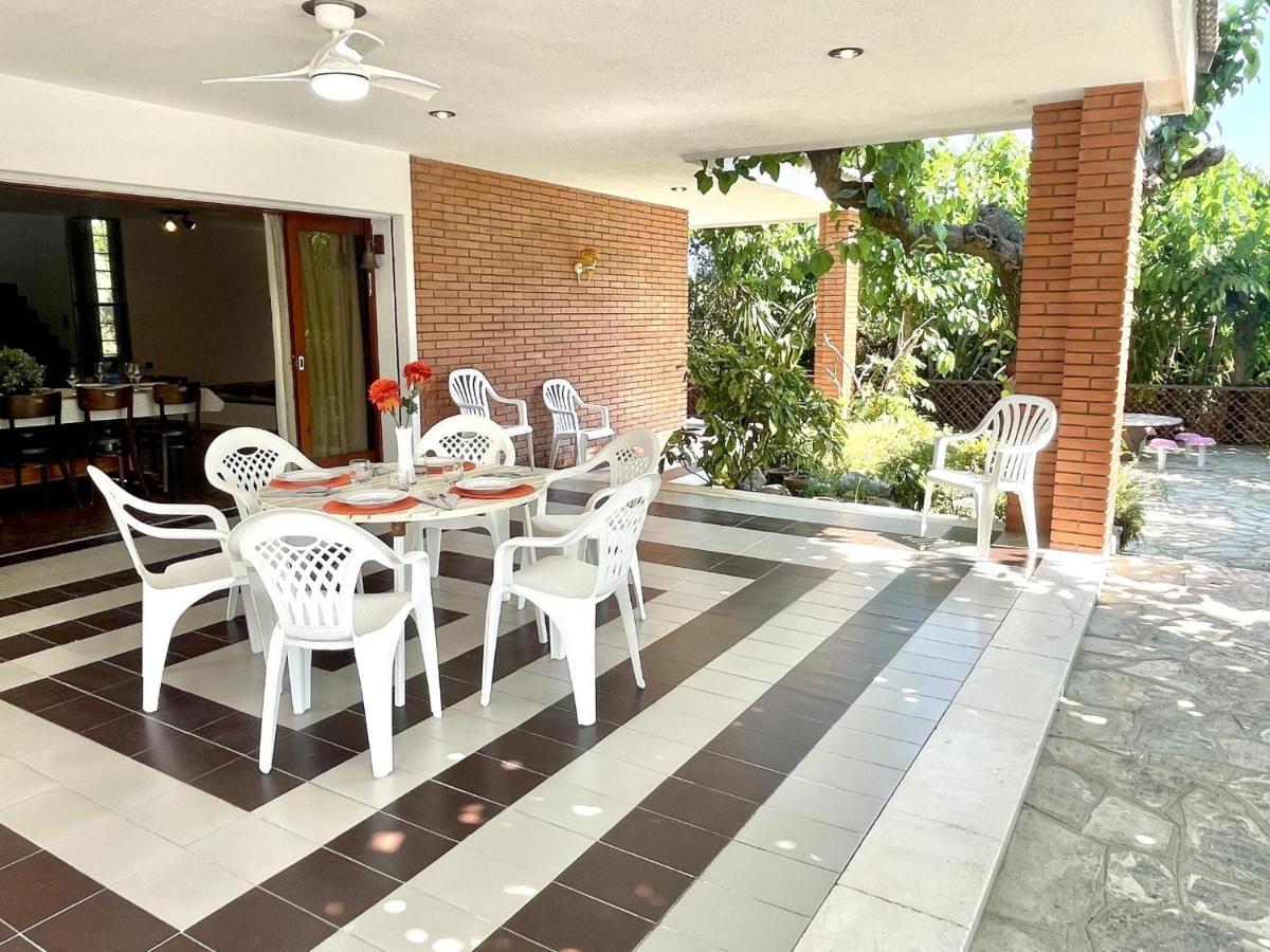 Apartbeach Mas Aiguesverds Climatizado Y Piscina Сasa de vacaciones