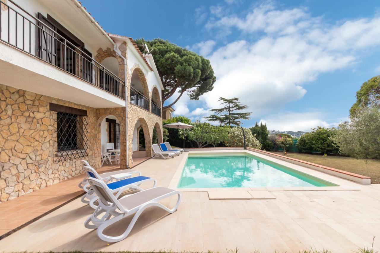 Amistad Villa