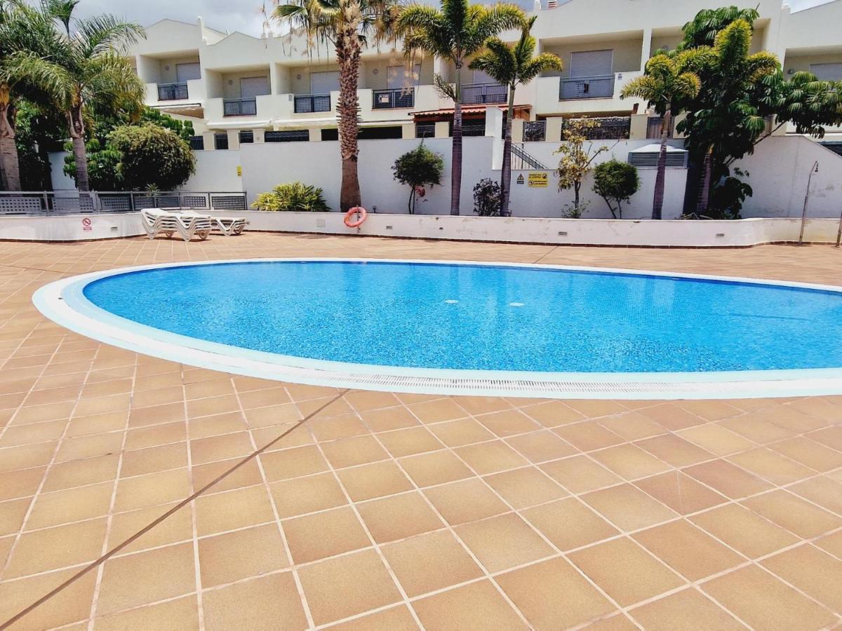 Precious 3 Bedroom, Oasis De Fanabe Wifi Free Сasa de vacaciones *