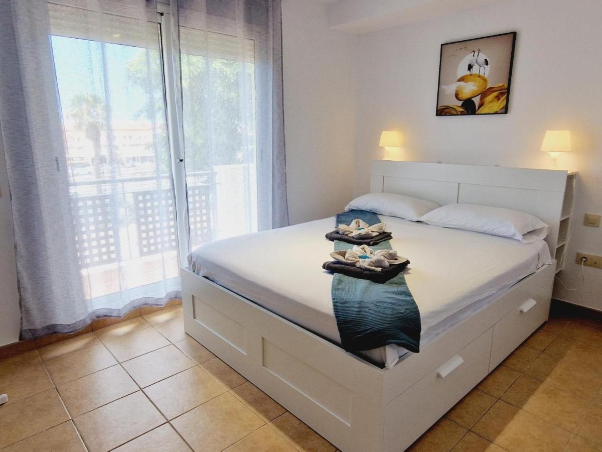 Сasa de vacaciones Precious 3 Bedroom, Oasis De Fanabe Wifi Free