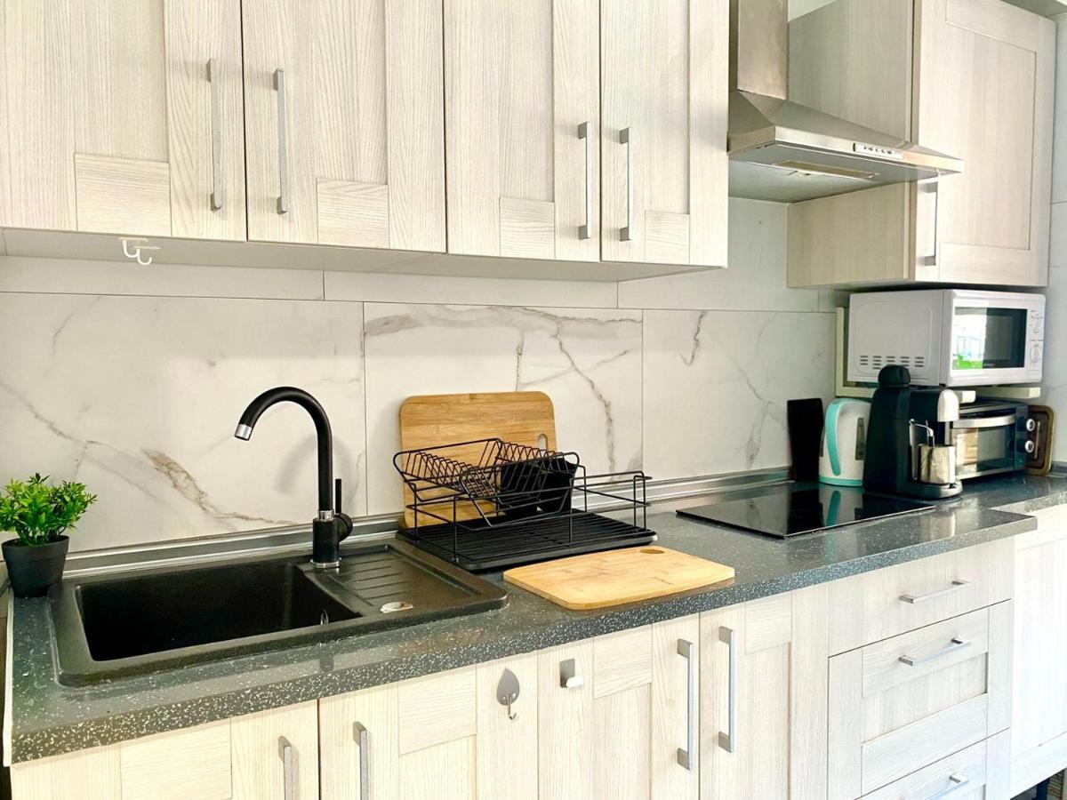 Modern With Swimming Pool Apartamento