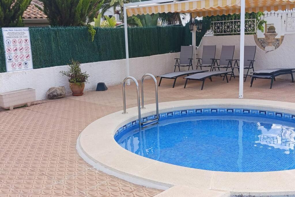 Villa Lovely Detached 3 Bedroom Villa, Communal Pool In Quesada Ciudad Quesada