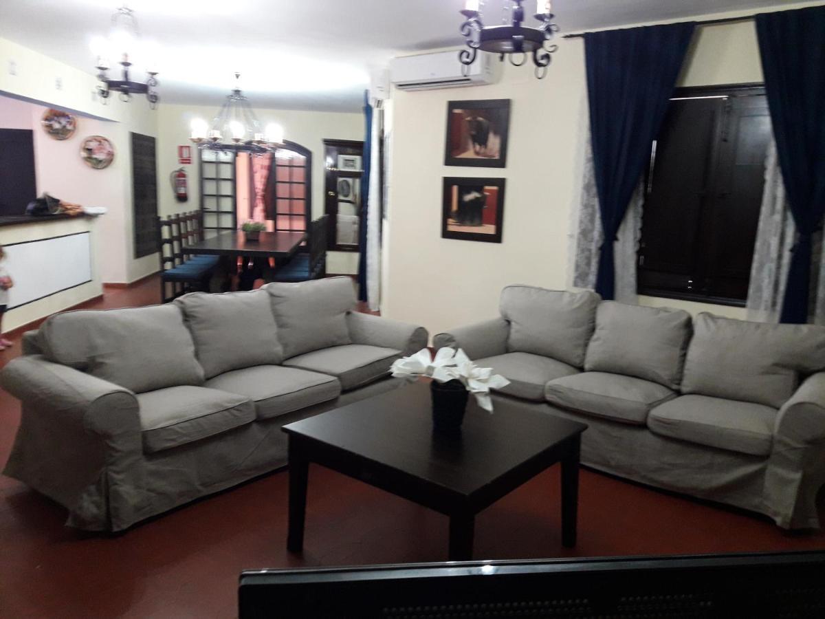 Finca Castellares Holiday home *