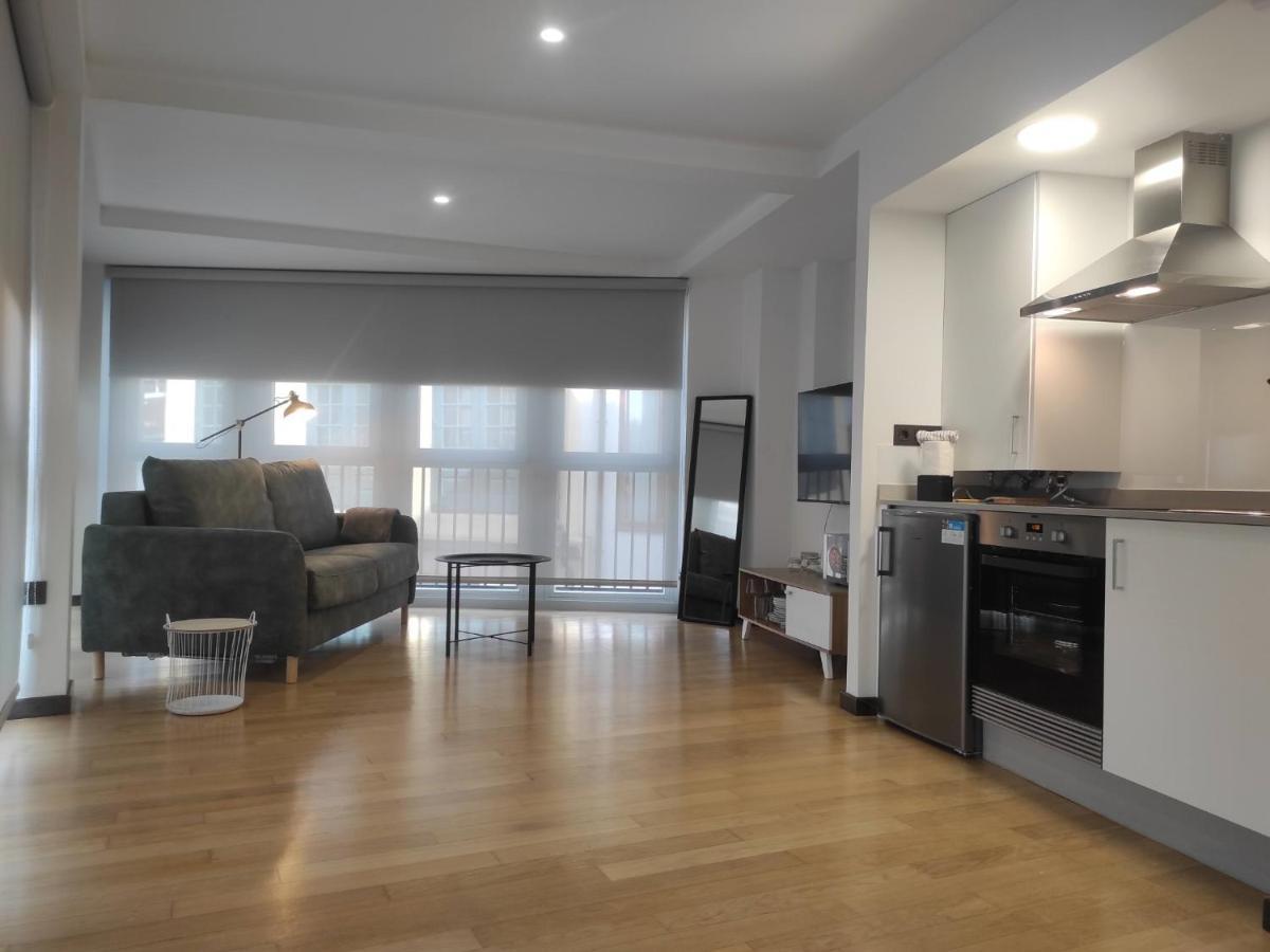 Apartamento 3. Amplio Y Muy Luminoso Disfrutar De Ourense