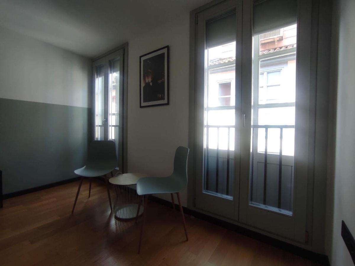 Apartamento 3. Amplio Y Muy Luminoso Disfrutar De *