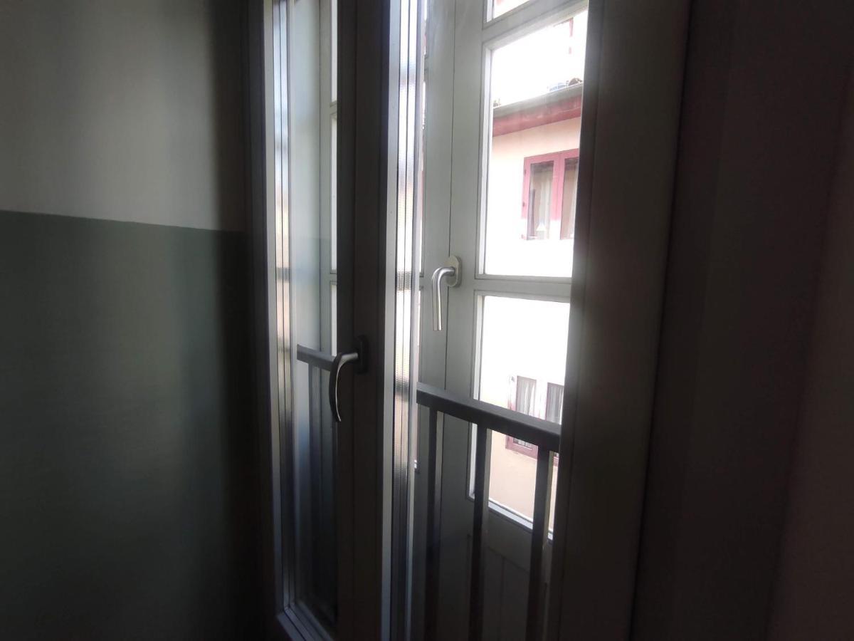 3. Amplio Y Muy Luminoso Disfrutar De Apartamento