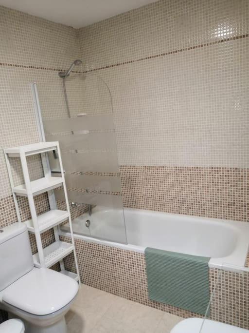 Colinas, Envia Golf - Piscina & Gym Apartment
