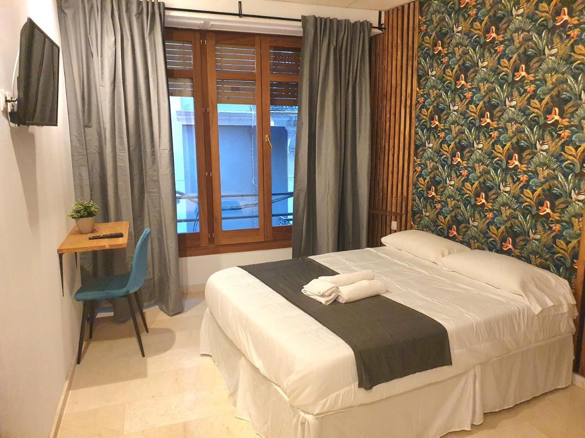 Plaza Resest Hostal Valencia