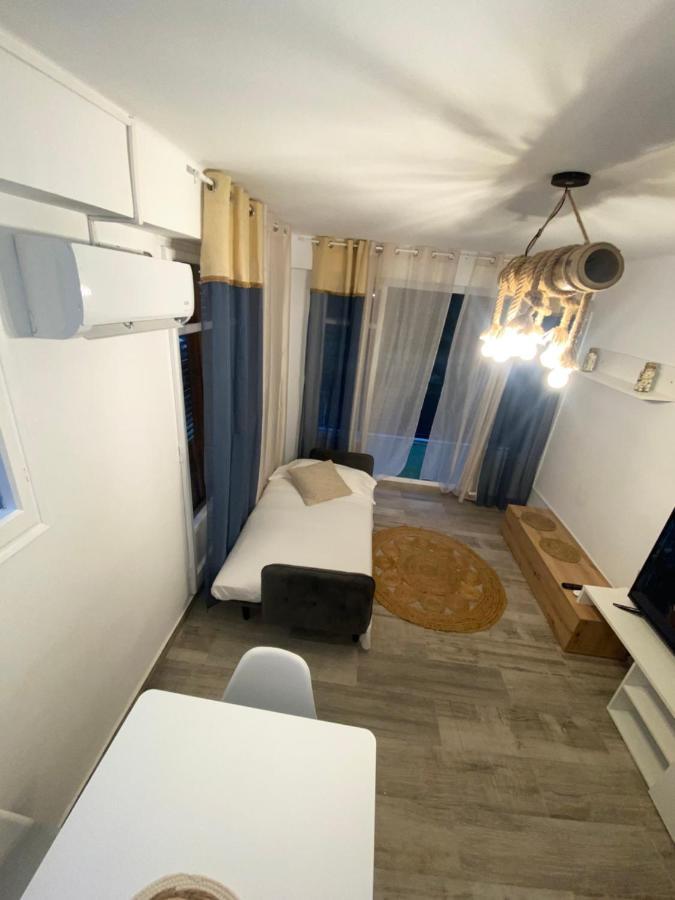 Aloha Apartment *