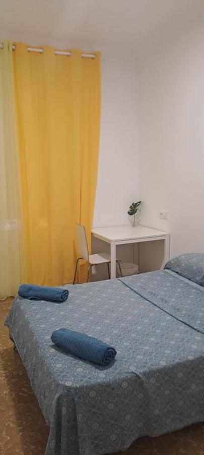 La Marina Guest house *