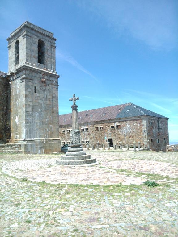 Hotel Hospederia Del Santuario De La Pena De Francia 3*